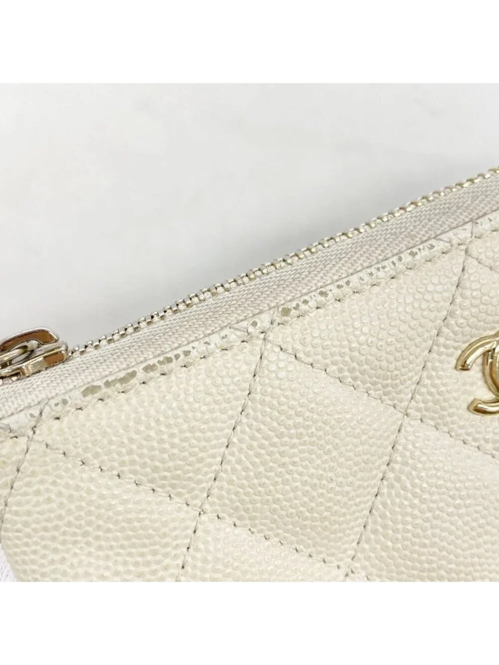 Chanel Coin Purse Quilted Caviar Leather White Champagne Gold
